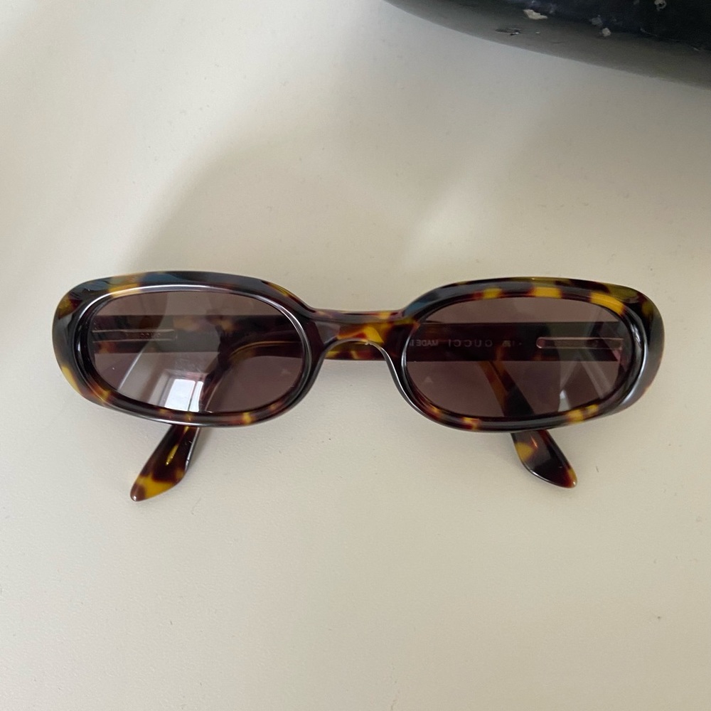 VINTAGE GUCCI SUNGLASSES